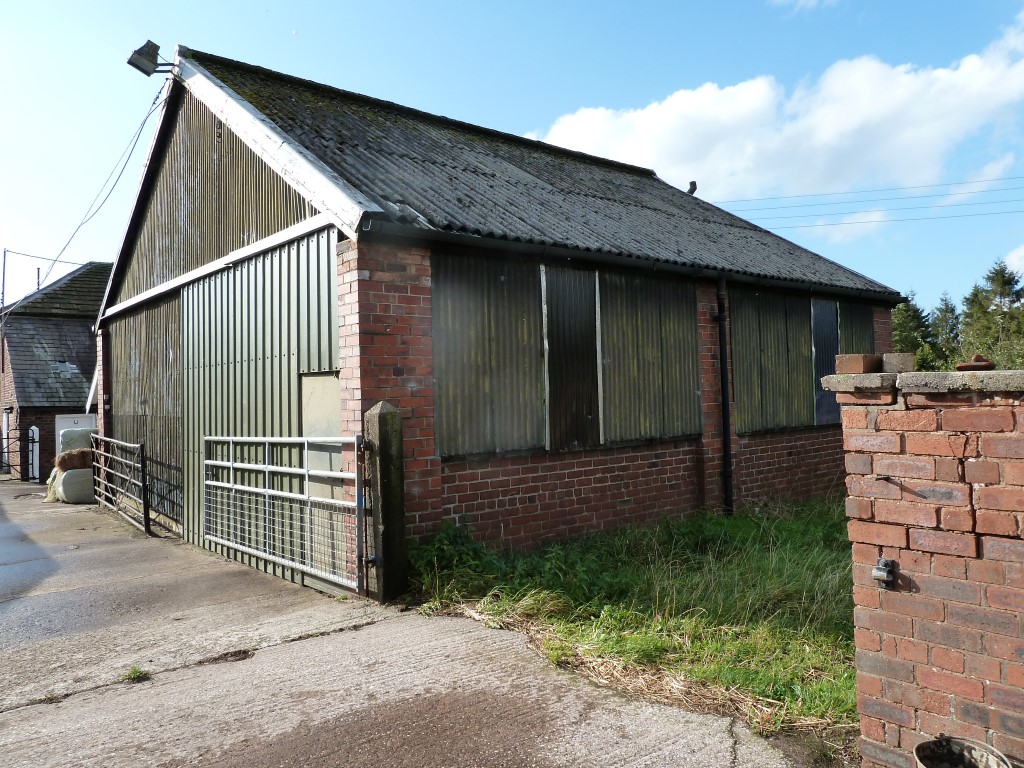 Existing barn before development at New Orchard Barn