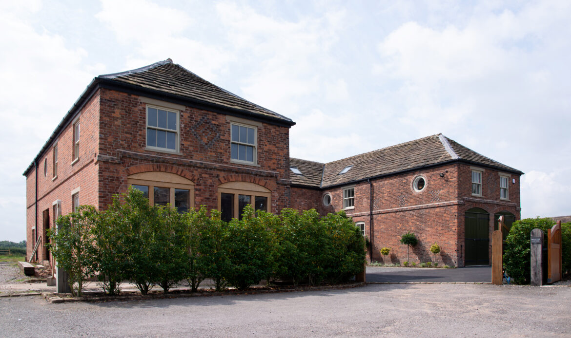 conversion of Coach House to create two dwellings